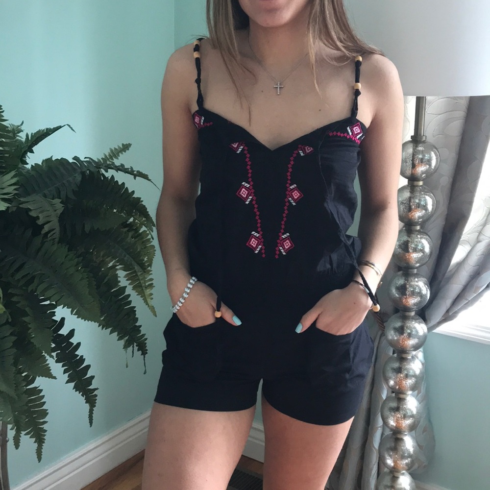 Reef Black Cotton Shorts Romper Pockets, Tie Front